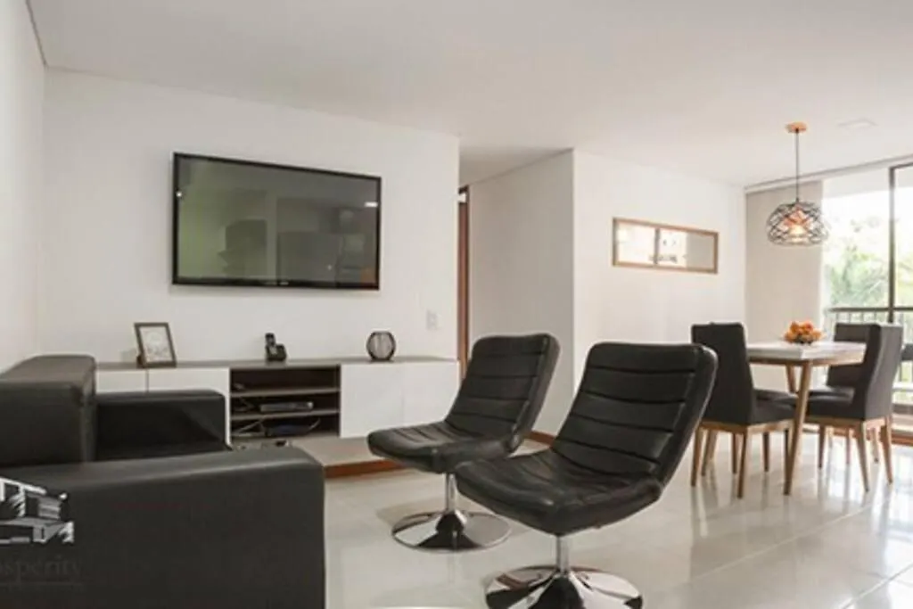 Comodo Apartamento Cerca Al Poblado Apartment Medellin